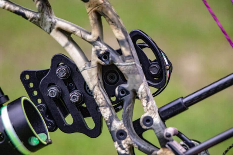 5 Top Best LeftHanded Bow Sights 2022 Reviews & Buyer’s Guide